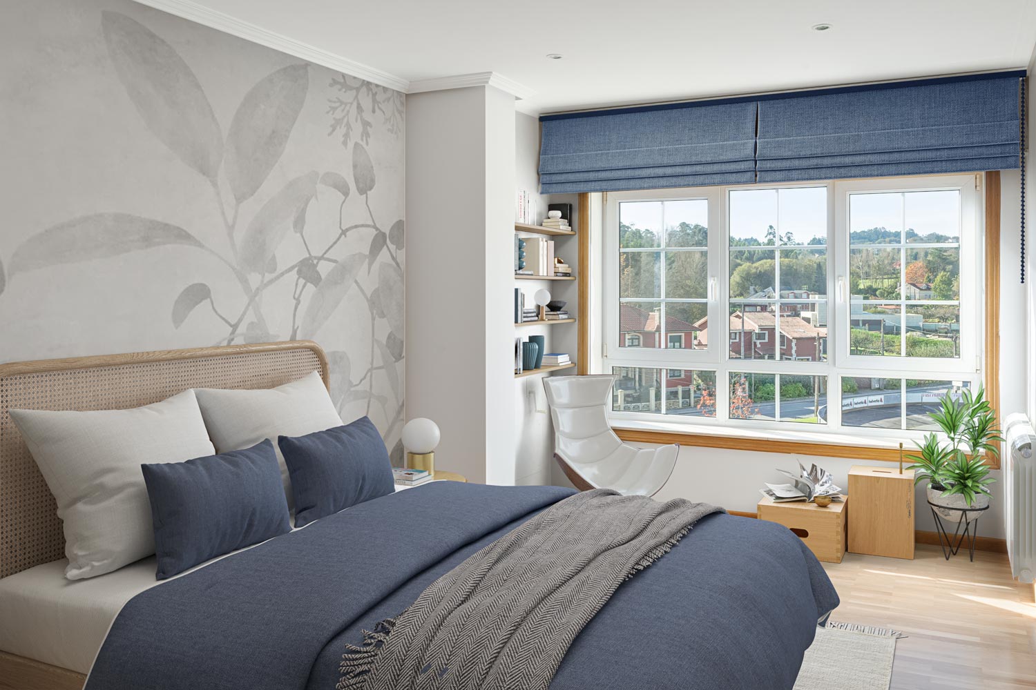 Vista interior de habitación en Sada con diseño de Home Staging, destacando elegancia en tonos azules y grises, cama con cabecero de ratán y vista panorámica a través de una ventana amplia